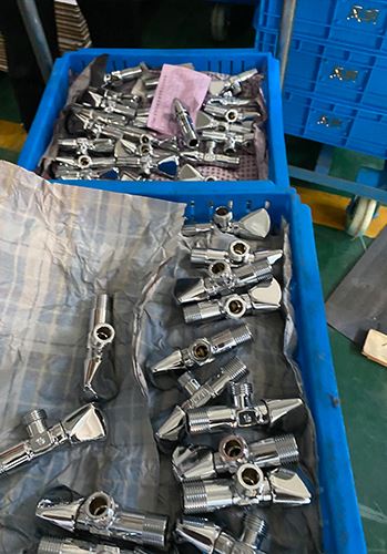 IFAN Angle Valve อยู่ในระหว่างการผลิต